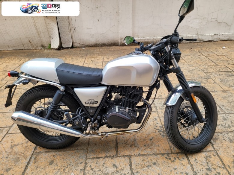 브릭스톤 BX 125 R 2019년식 브릭스톤 BX125R 클래식 바이크 판매합니다   A+급