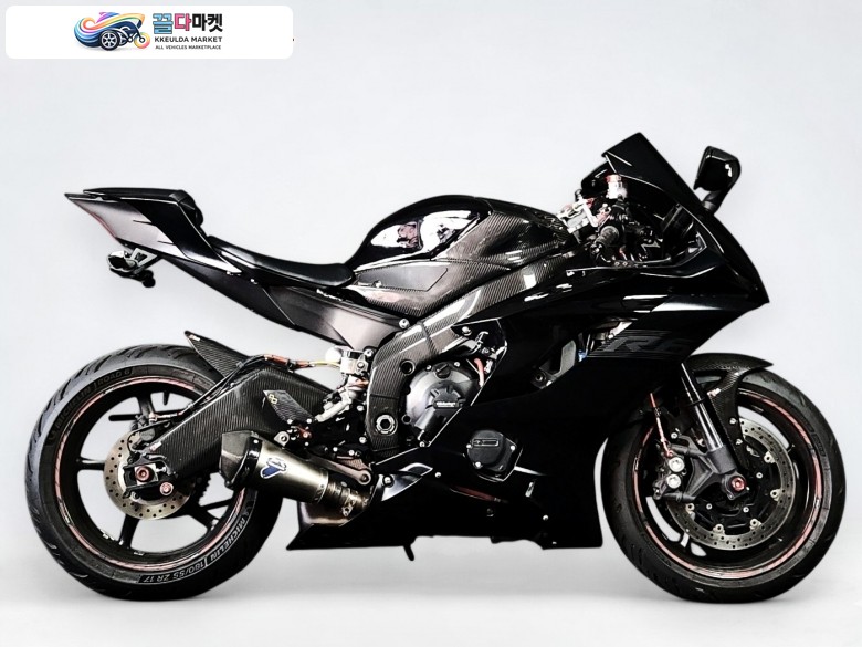 야마하 YZF R6 2020년식 [ YAMAHA ] YZF-R6 ABS 슈퍼 스포츠 / 정품 떼르미뇨니 풀티탄 GP 슬립온 배기 / 무사고 중고 매물 / 매입 및 대차 가능 / 후불 배송 서비스
