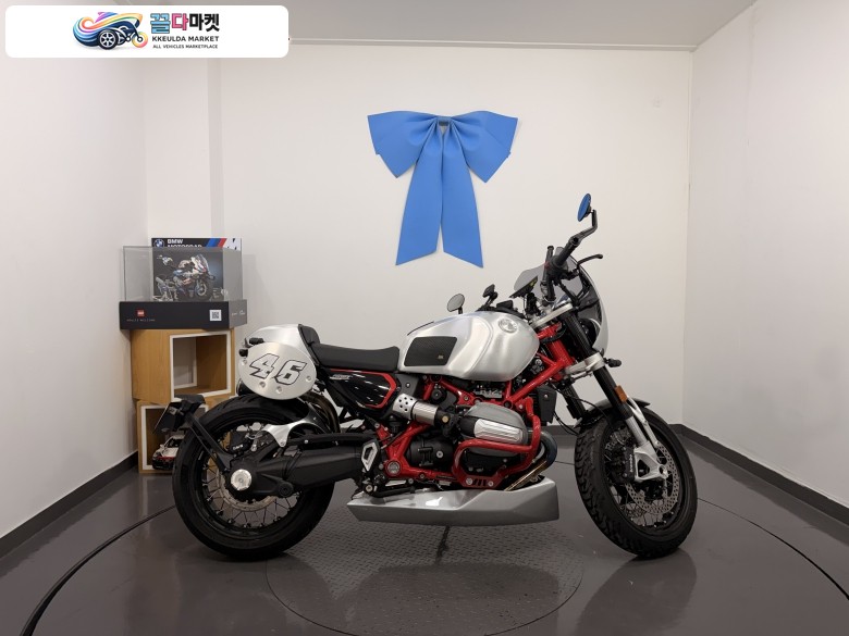 BMW R 12 나인 티 2026년식 BMW R12nineT 옵션719 26Y 신차급 판매합니다