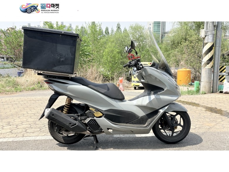 혼다 PCX 125 FI 2021년식 배달 풀 세팅 상태굿 매물입니다. 전국배송,전기종대차, 카드결재환영