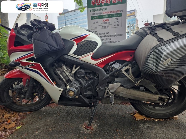 혼다 CBR 650 F 2014년식 혼다 CBR650F 2014년 위탁매물입니다