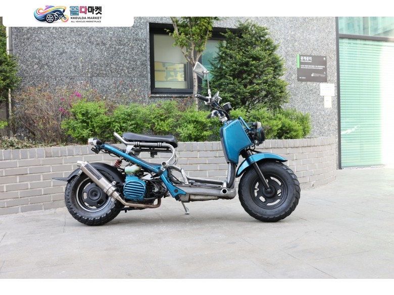 혼다 줌머 2004년식 2004년식 혼다 줌머50 풀튜닝 12@@@km 판매합니다
