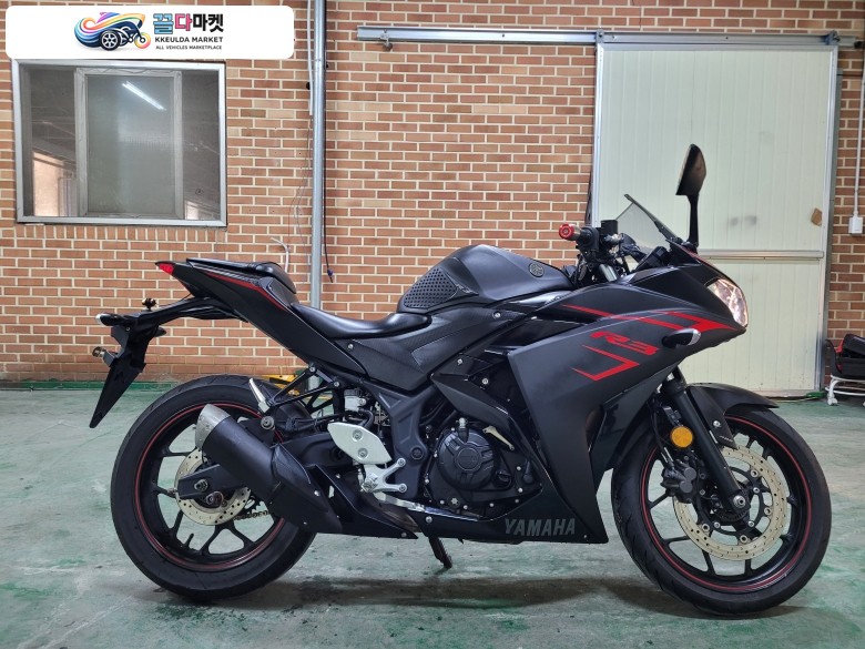 야마하 YZF R3 2018년식 야마하 R3 18년 2.6만km 블랙 연식대비 짧은키로수 블박 24시문의
