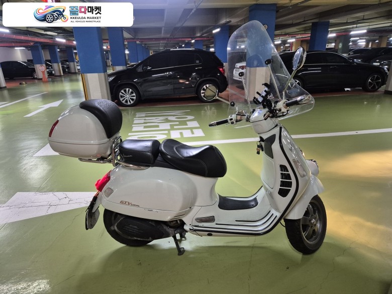 베스파 GTV 250 2008년식 영등포구청 베스파 GTV250 흰둥이 팝니다