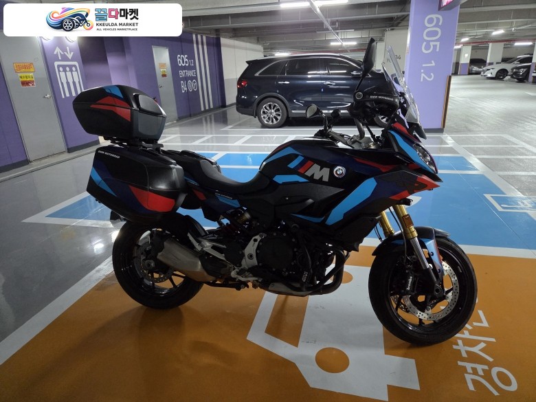 BMW F 900 XR 2024년식 옵션좋고, 시차급 24년식 F900xr 판매합니다.