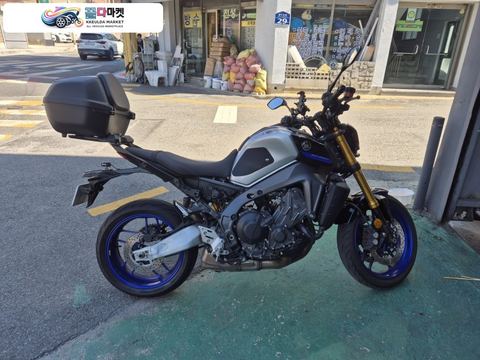 야마하 MT 09 SP 2023년식 야마하 MT09 2023년식 9천키로대 판매합니다.