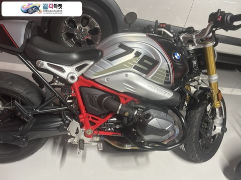 BMW R 나인 T 2021년식 R9T 719옵션