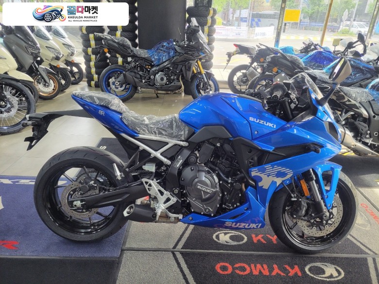 스즈끼 GSX 8 R 2026년식 스즈키 부산동구점 / 신한마이카 하나오토론 장기할부 / 카드무이자-국민.삼성.하나.현대 12-36회 가능