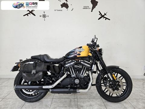 할리데이비슨 로드스터 1200 2018년식 18년 보기드문 로드스터 1200 판매합니다.