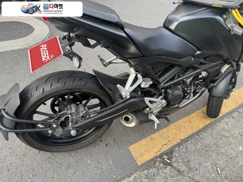 혼다 CB 125 R 2023년식 2023년 혼다 CB125R