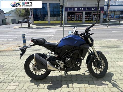 혼다 CB 300 R 2018년식 cb300r 판매합니다
