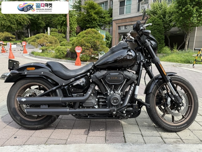 할리데이비슨 다이나 로우라이더 S 2021년식 신차 수준의 할리데이비슨 로우라이더S 2175km 판매 합니다