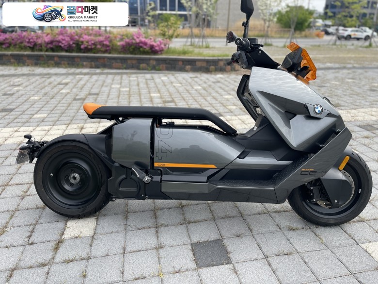 BMW CE 04 2023년식 BMW CE04 2023년식 신차급차량 판매합니다.