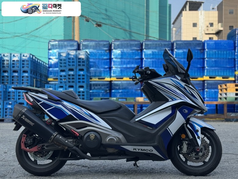 킴코 AK 550 i 2019년식 2019 킴코 AK550 아크라포빅 구변완료 / 29,000km대