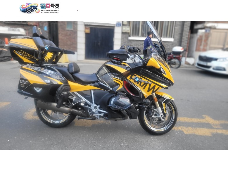 BMW R 1250 RT 2021년식 R1250RT 풀옵션 판매합니다