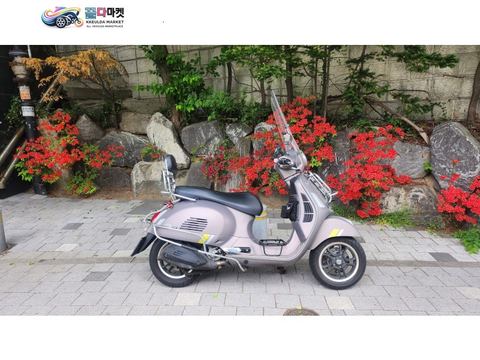 베스파 GTS 300 슈퍼테크 2024년식 GTS300`슈퍼테크