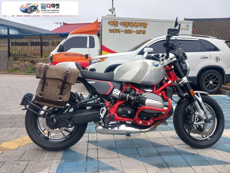 BMW R 12 나인 티 2024년식 bmw r12 나인티 719옵션 판매합니다