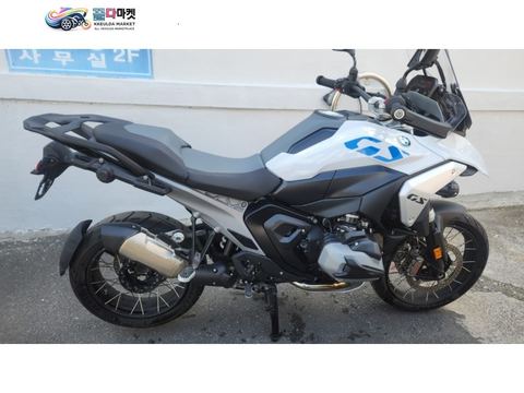 BMW R 1300 GS 2025년식 bmw r1300gs 자동쇼바 조절장치/ 자동 변속장치/ 풀옵션~~무사고 짧은 주행거리