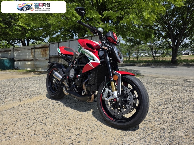 MV-아구스타 드랙스터 800 RC SCS 2023년식 MV아구스타 드랙스터800RC SCS