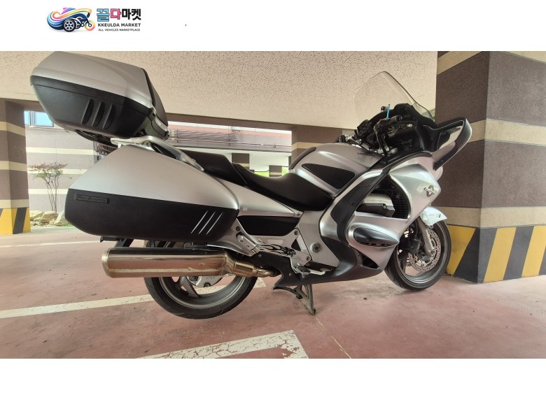 혼다 ST 1300 2009년식 ST-1300 판매합니다