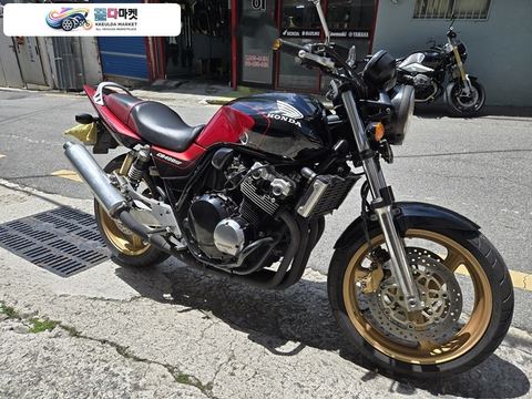 혼다 CB 400 V TEC 2005년식 실제 키로수 13000 의 무사고바이크