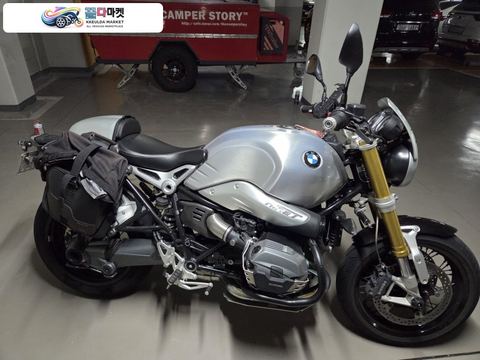 BMW R 나인 T 2016년식 알나인티 팝니다.