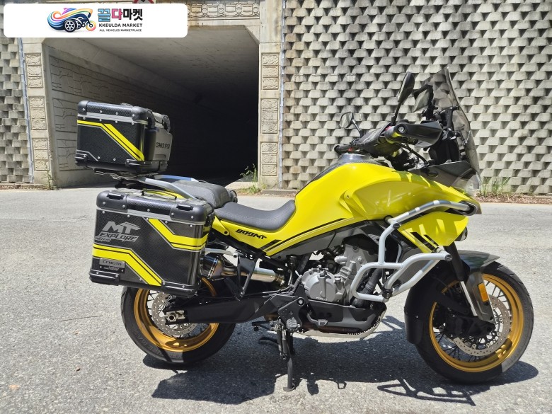 CF모토 800 MT 익스플로러 2022년식 22년 CFMOTO 800MT 익스플로러 11xxx키로 급매