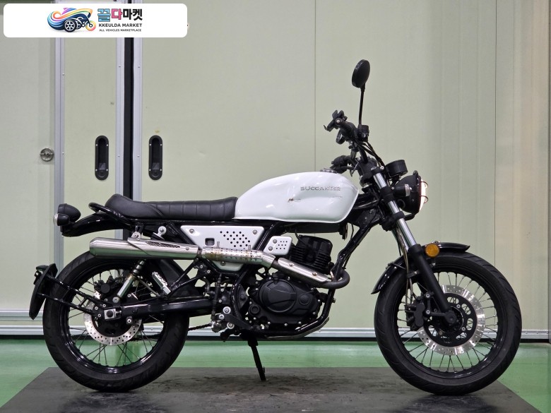 SSR 모터스포츠 부캐너 125 2022년식 SSR 부캐너125 22년식 6천km화이트 짧은키로수 최저가 판매합니다.