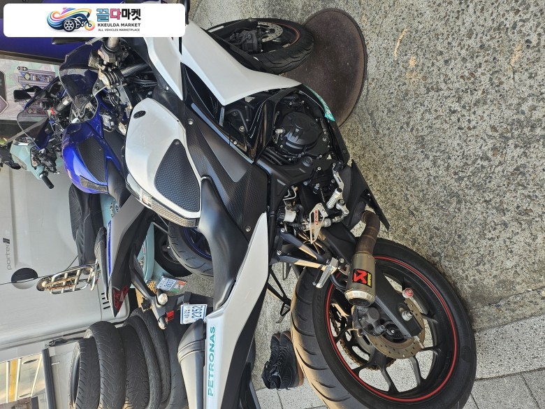 야마하 YZF R3 2016년식 YZF R3