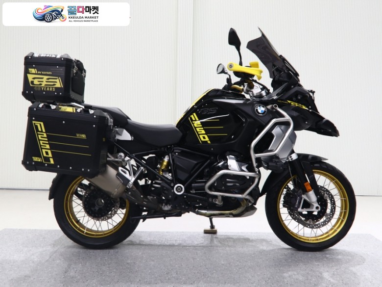 BMW R 1250 GS 어드벤처 2021년식 오리지날 40주년 어드방 컨디션 굿