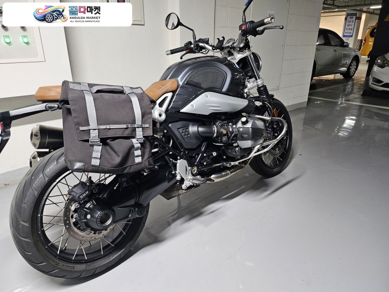 BMW R 나인 T 스크램블러 2021년식 잘관리된 알나인티 스크램블러 판매 합니다