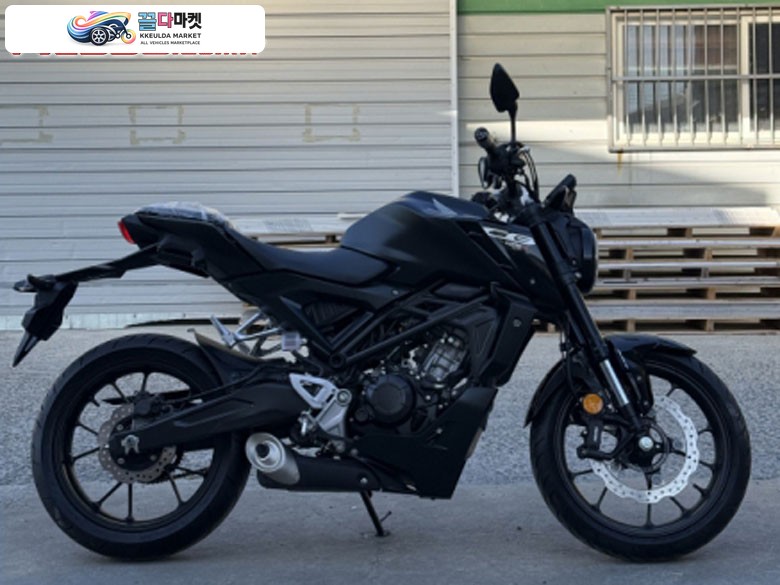 혼다 CB 125 R 2025년식 CB125R 25년식  판매합니다