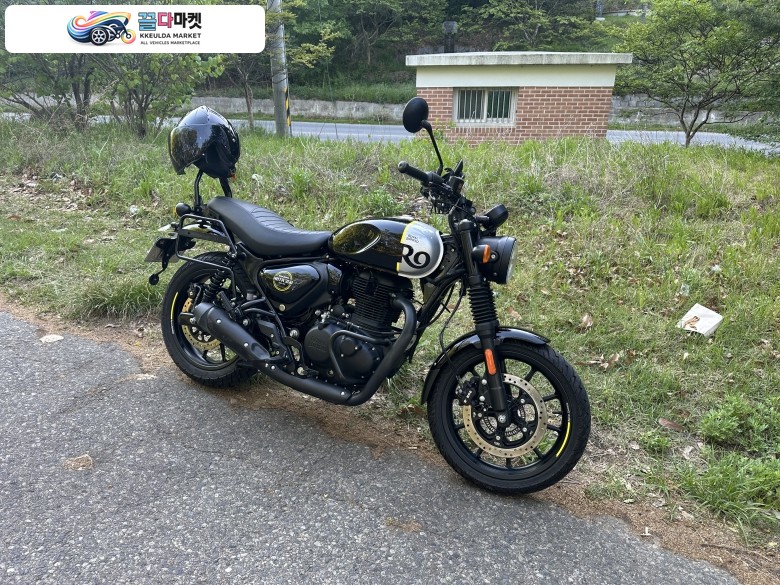 로얄엔필드 헌터 350 2023년식 로얄엔필드 헌터350