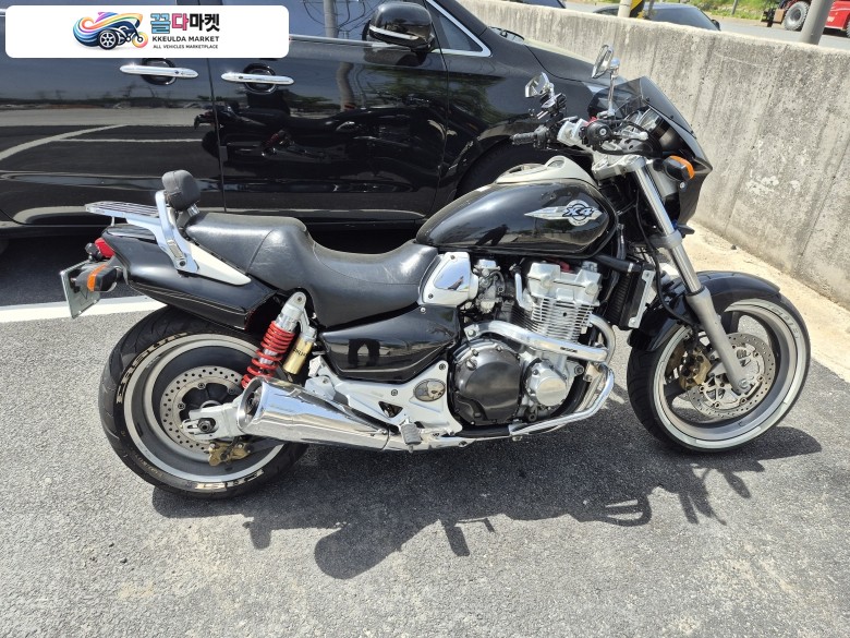 혼다 X 4 2000년식 CB1300 X4 입니다