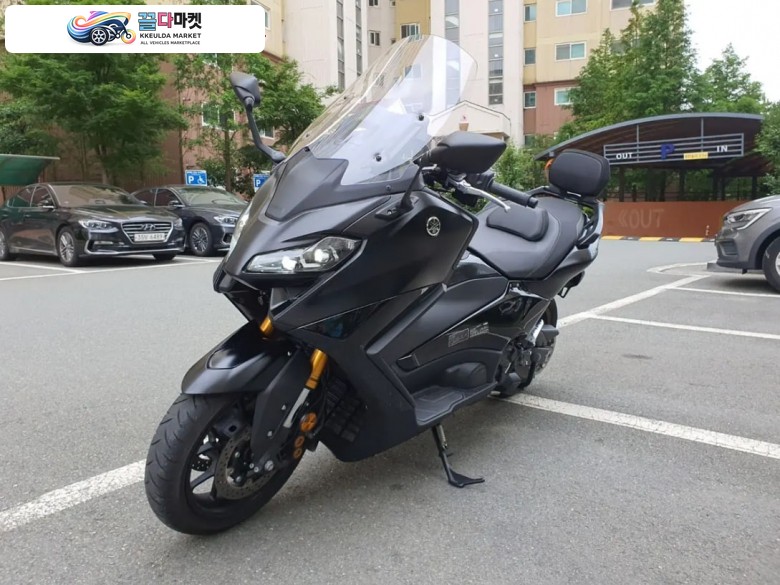 야마하 티맥스 560 2023년식 부산) 티맥스 tmax560 23년식 판매합니다