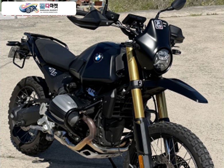 BMW R 12 GS 2025년식 적당히 튜닝된 국내 1호 출고차 R12G/S 블랙 판매합니다