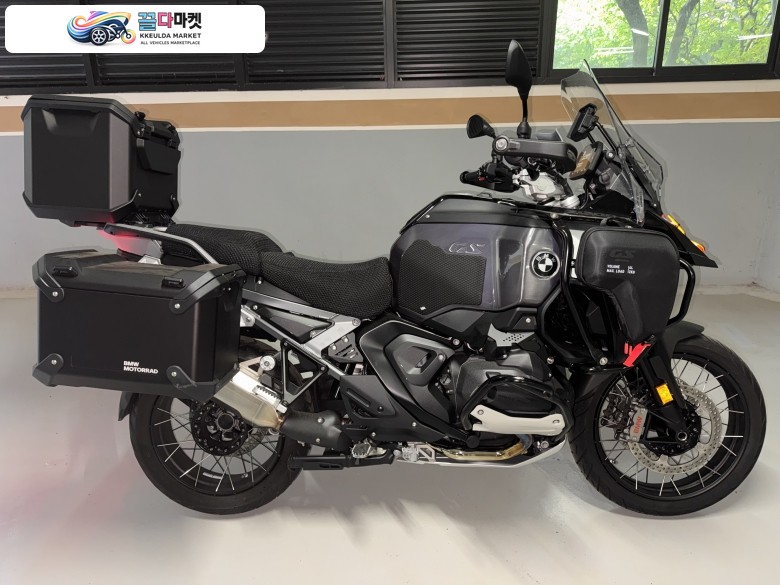 BMW R 1300 GS 어드벤쳐 2025년식 BMW R1300GSA 어드벤처 판매합니다.
