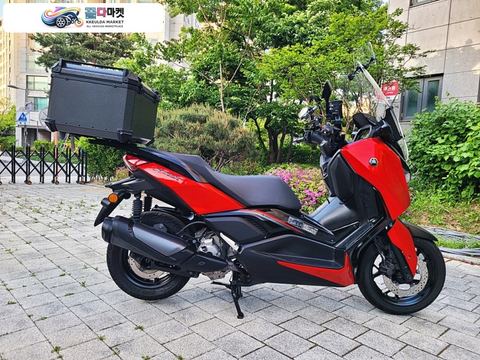야마하 X 맥스 300 ABS 2025년식 야마하 X 맥스 300 (abs) 저렴하게 판매합니다.(25년/2만km)