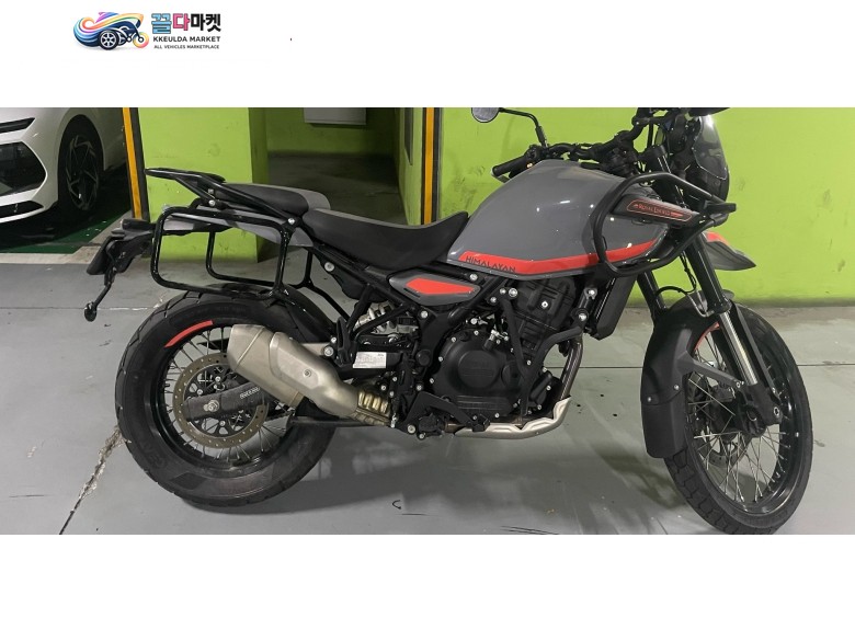 로얄엔필드 뉴 히말라얀 450 2025년식 로얄엔필드 히말라얀450 25년식 300키로 저렴 620만원