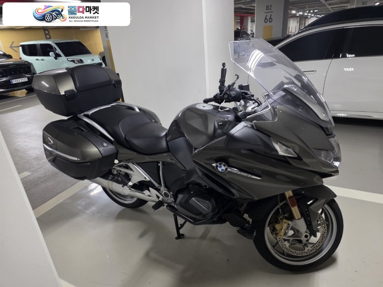 BMW R 1250 RT 2021년식 BMW R1250RT 21년식판매~