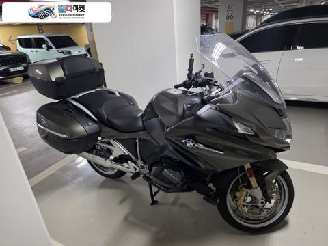 BMW R 1250 RT 2021년식 BMW R1250RT  21년식판매~