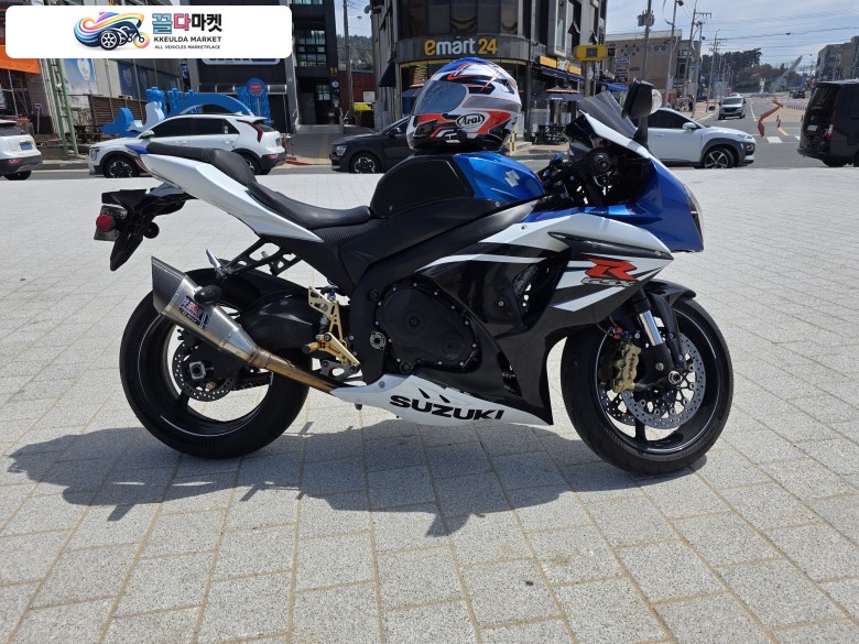 스즈끼 GSX R 1000 2014년식 2014 스즈키 GSX-R1000