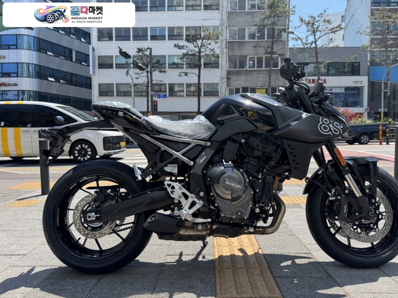 스즈끼 GSX 8 S 2026년식 2026년식 GSX 8S 입고되었습니다