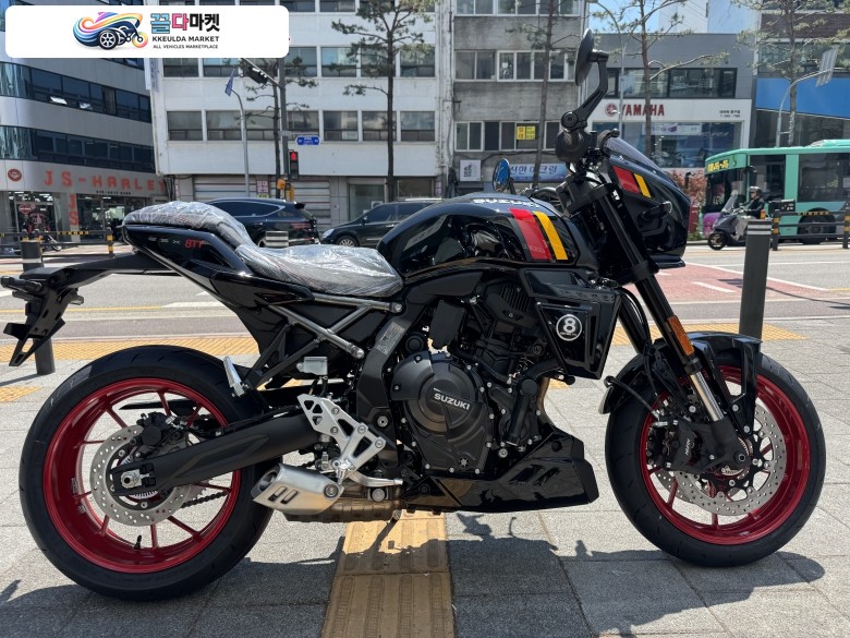 스즈끼 GSX 8 TT 2026년식 2026 신모델 GSX 8TT 차량이 드디어 입고되었습니다