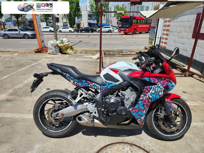 혼다 CBR 650 F 2014년식 cbr650F팔아요