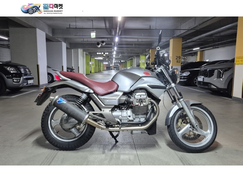모토구찌 브레바 750 2007년식 모토구찌 브레바 750