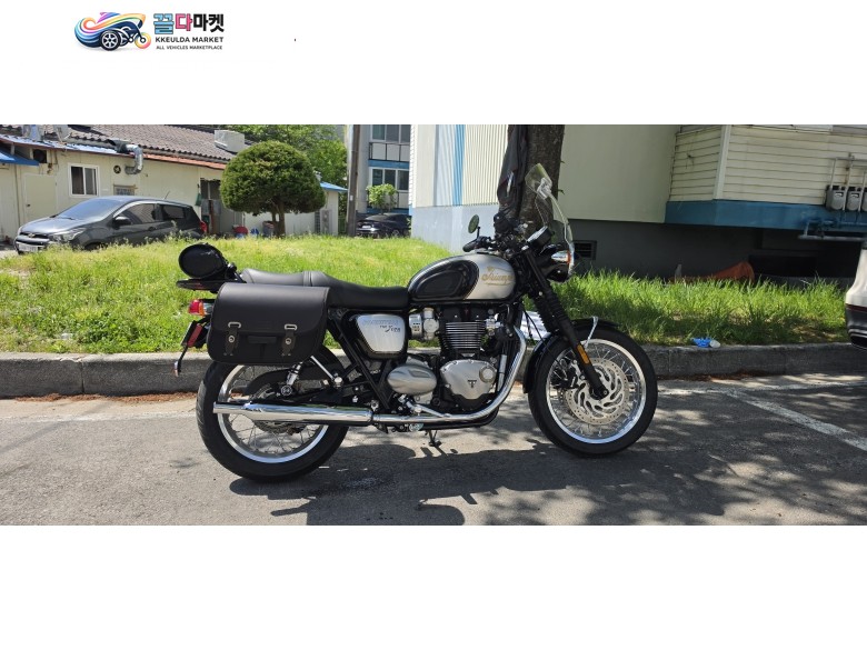 트라이엄프 본네빌 T120 2025년식 트라이엄프 본네빌 T120