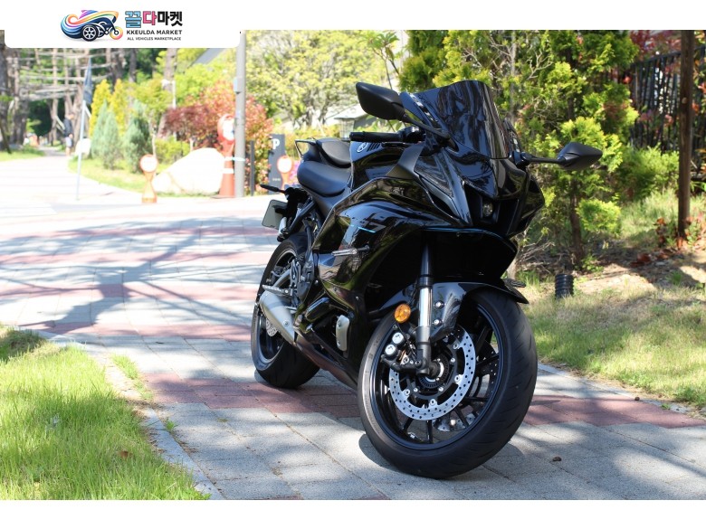 야마하 YZF R7 2022년식 야마하yzf R7 킬로수 짧은 무사고 무꿍 판매합니다