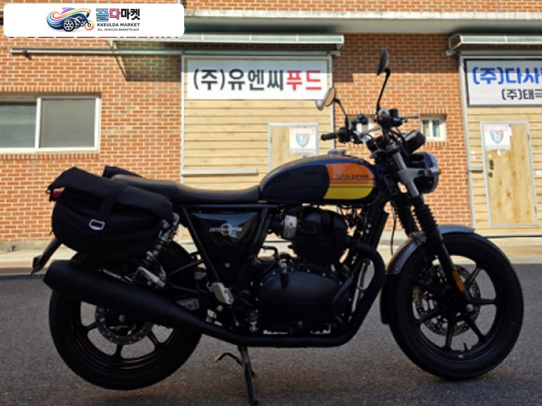 로얄엔필드 인터셉터 650 2024년식 인터셉터650/24년식/1,800km/신형모델/셋팅완료/점겸완료