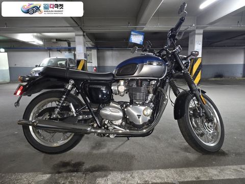 트라이엄프 본네빌 T120 2021년식 본네빌 T120 판매합니다